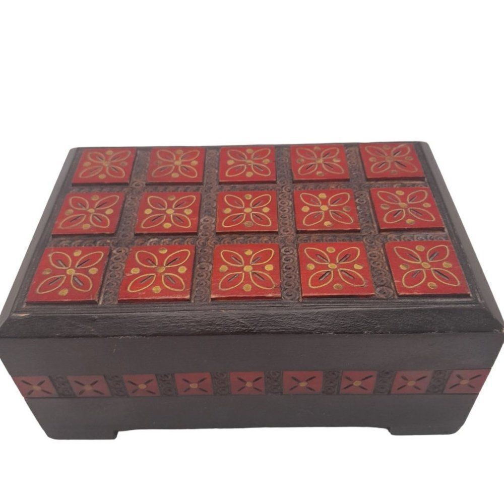 VTG Hand Painted Wood Box Carved Wood Red Black Gold Motif Hinged Lid 6" x 4"